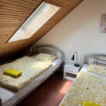 Chalupa Menany - Karlstejn Holiday home Beroun (Central Bohemian)