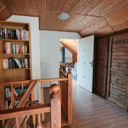 Дом отдыха Chalupa Menany - Karlstejn Бероун