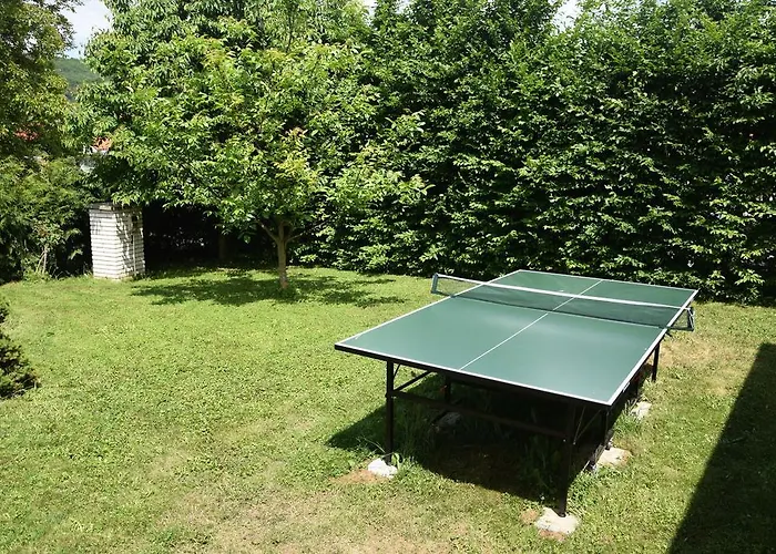 Chalupa Menany - Karlstejn Дом отдыха *